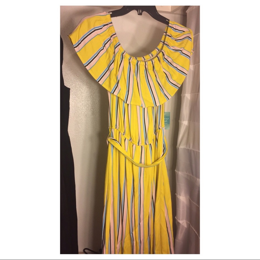 Yellow Sunshine Maxi Dress